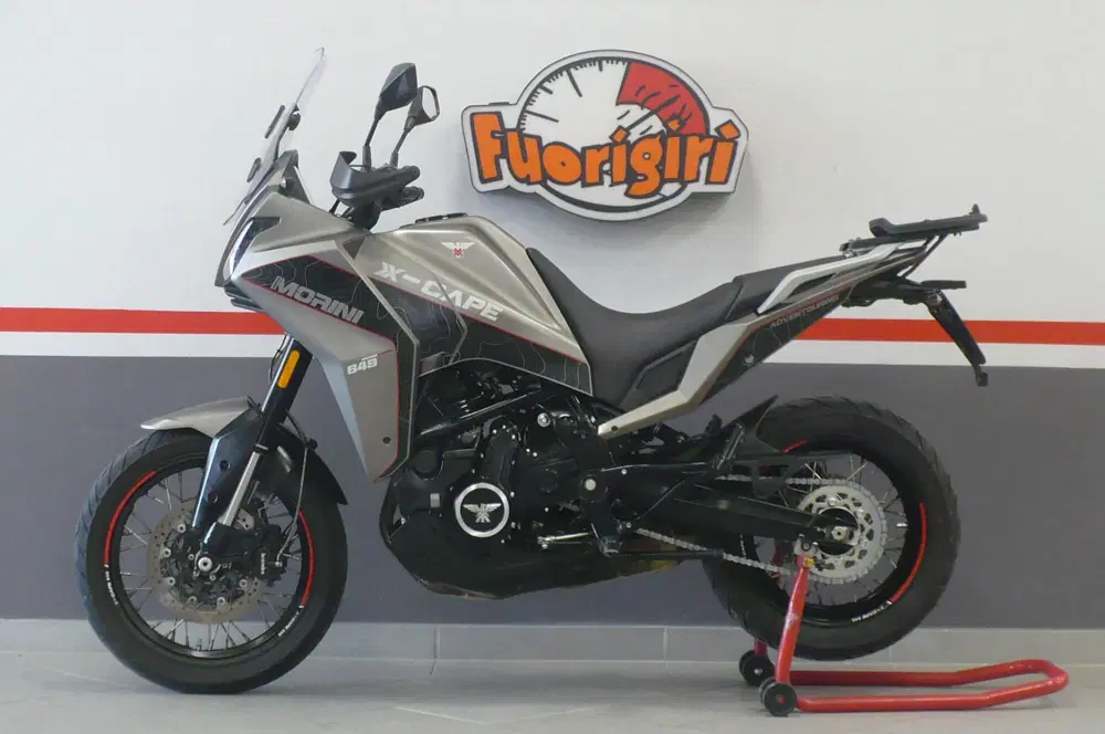 Moto Morini X-Cape 650