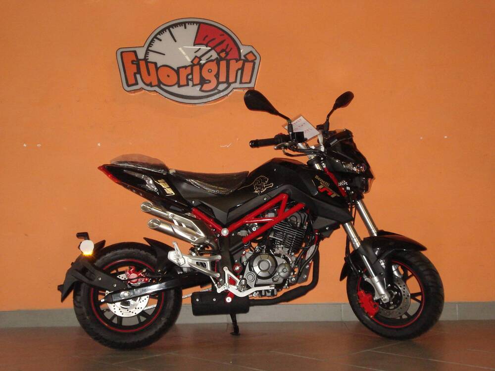 Foto Benelli Tornado Naked T 125