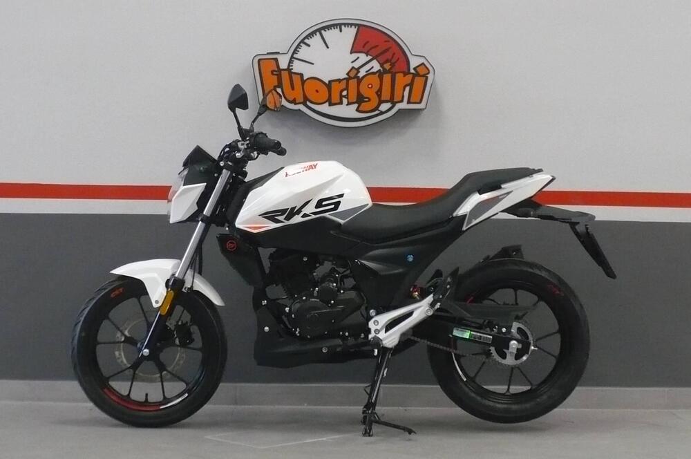 Foto Keeway Motor RKS 125