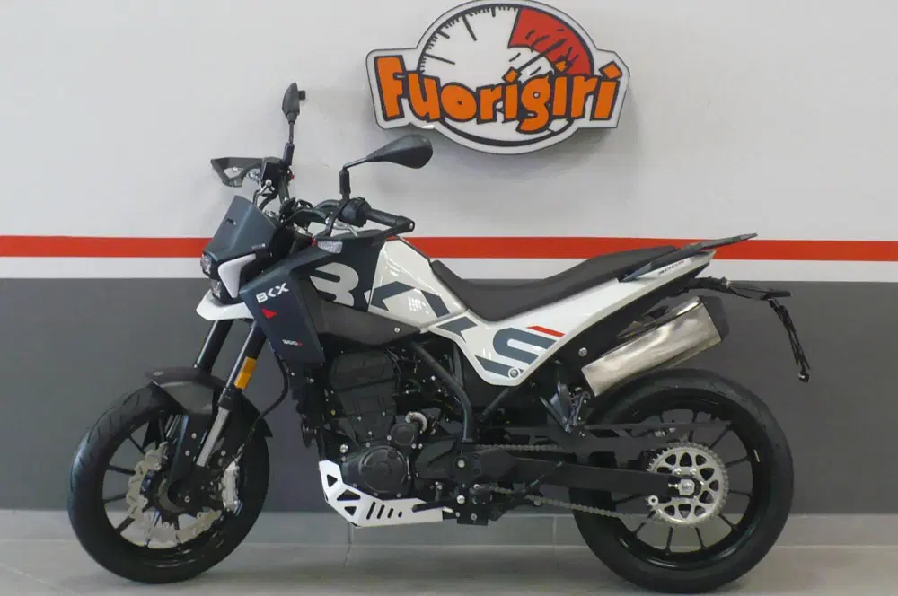 Benelli BKX 300