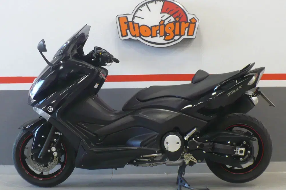 Yamaha T-Max 530
