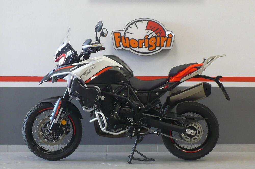 Foto Benelli TRK 702
