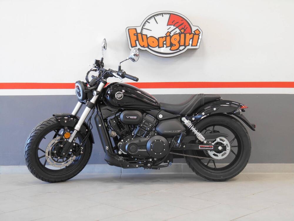 Foto Keeway Motor RK V125C