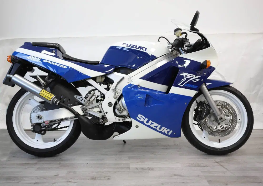 Suzuki RGV 250