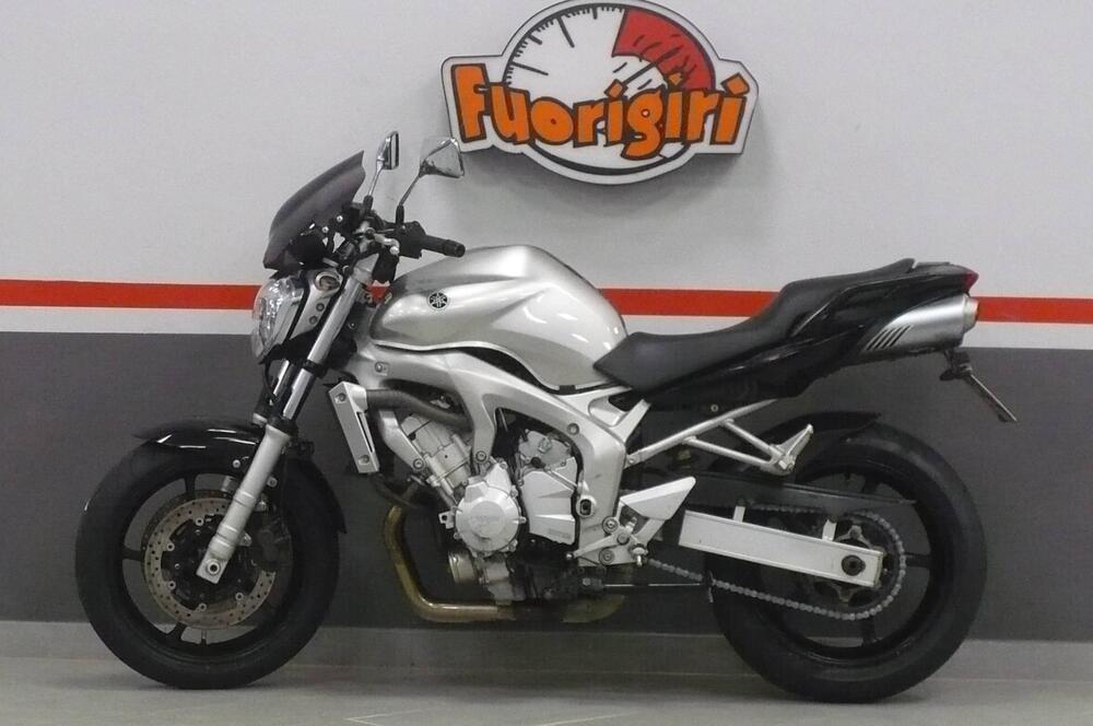 Yamaha FZ6