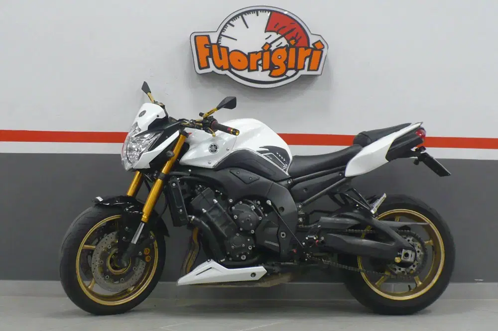 Yamaha FZ8